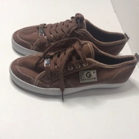 G by Guess Dusty Rose Velvet Sneakers - Picture 4 of 6
